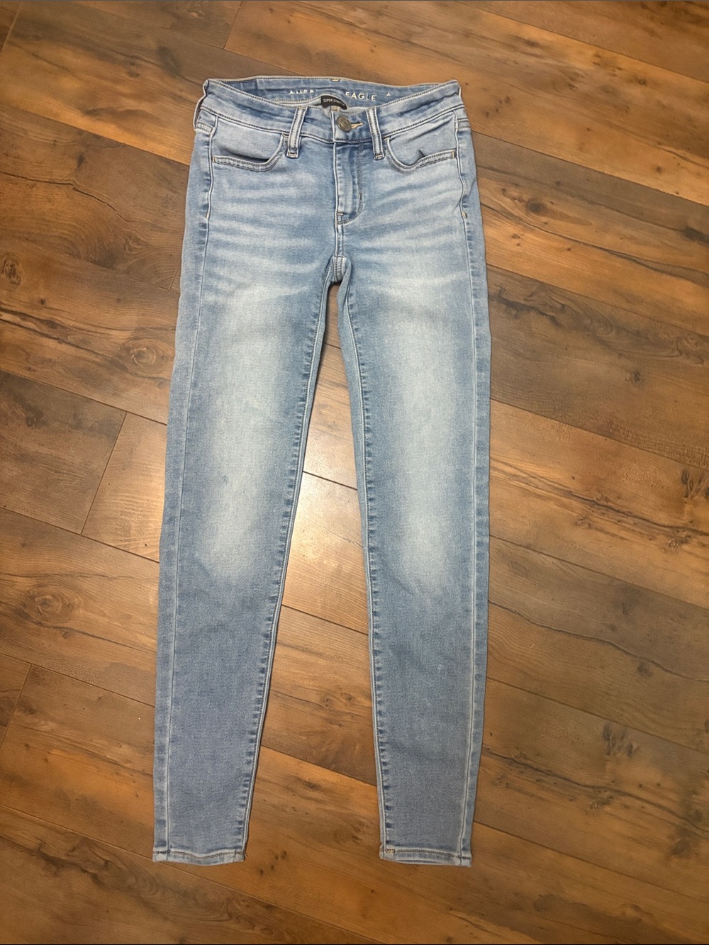 American Eagle Outfitters Light Blue Skinny Jeans